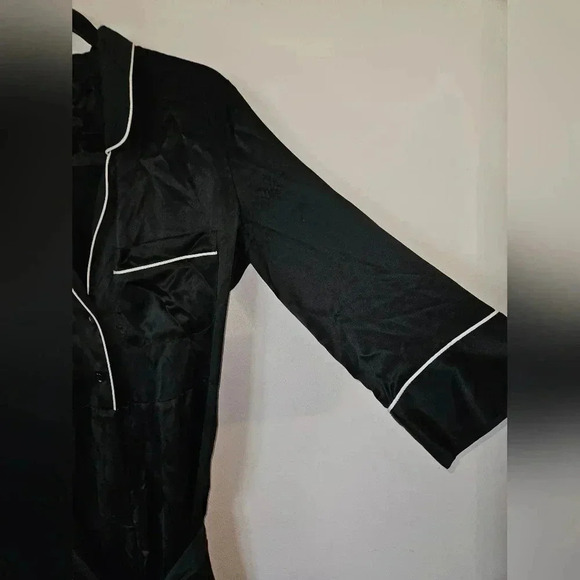 Reformation jumpsuit size 4 - Picture 2 of 6